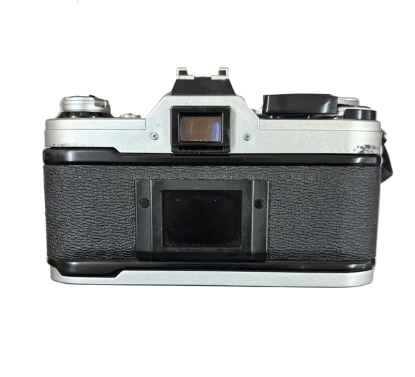 CANON AE-1 Camera & 50mm 1:1.8 FD mount Lens 