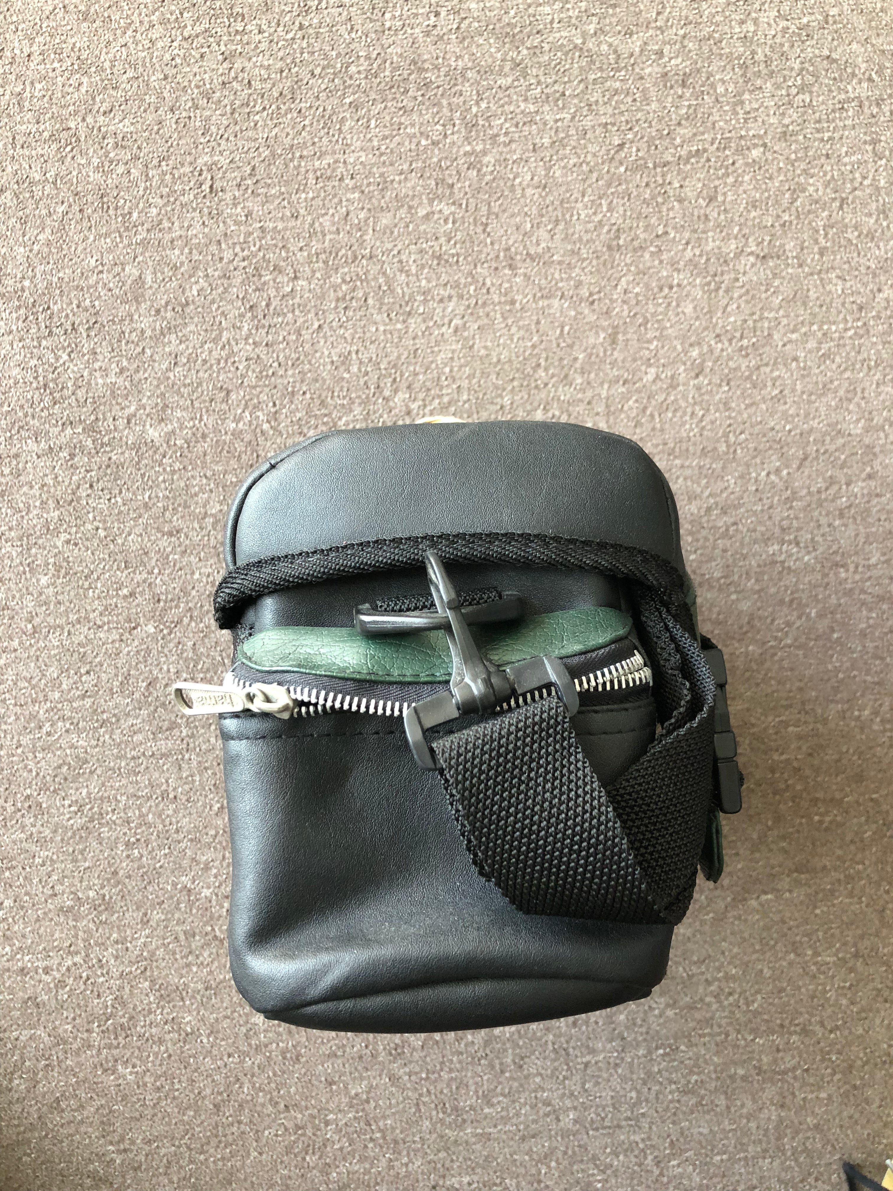 Trophy DLSR Shoulder Bag