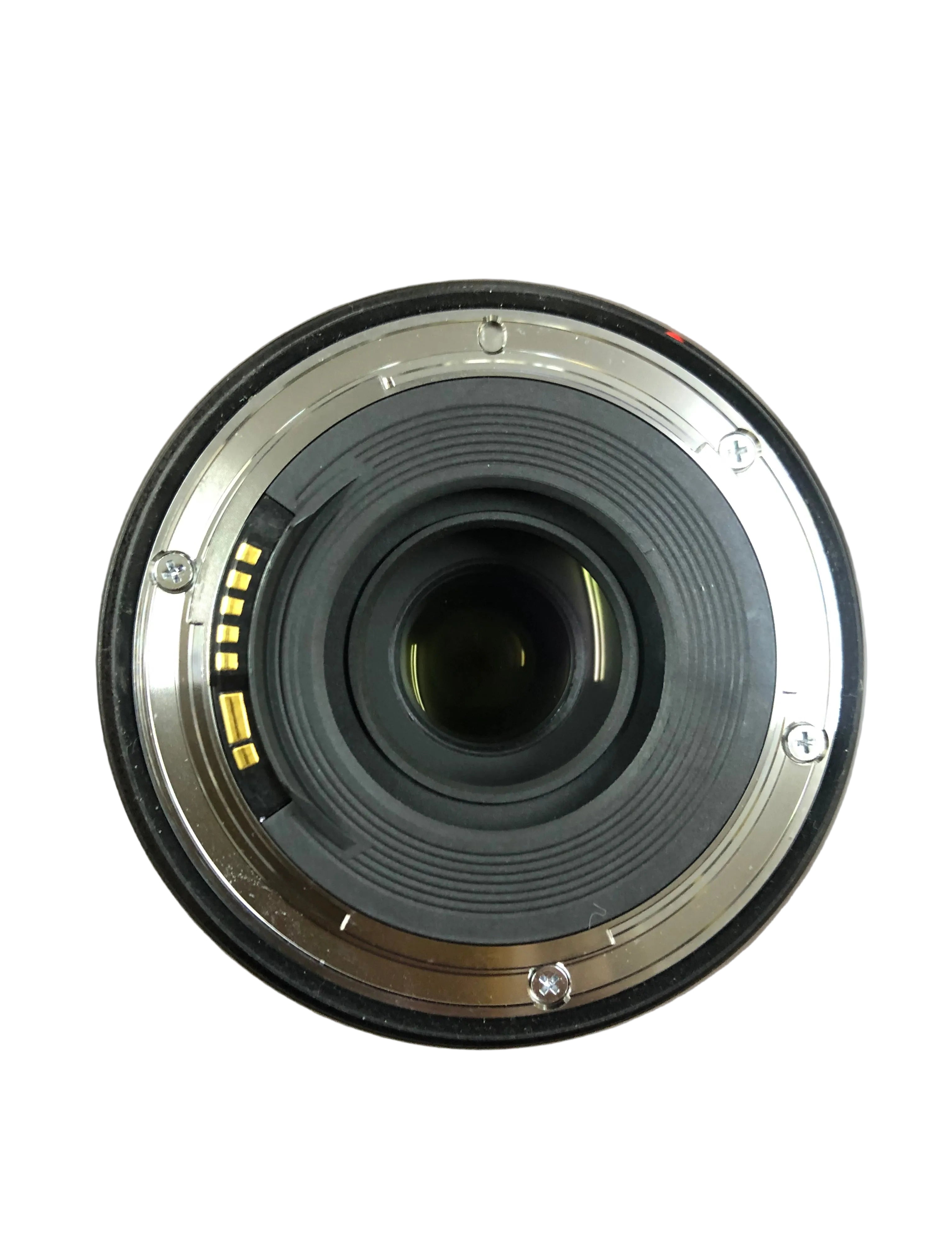 Canon Zoom EF  24 - 70 mm F 1/4 Lens
