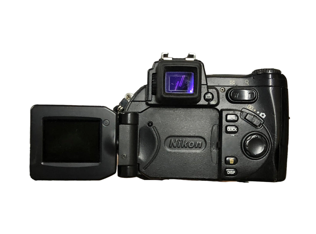 Nikon Cool Pix 5700 & Macro Lens